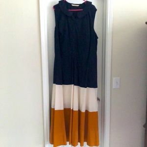 Peter Pan collar colorblock stretch poplin dress